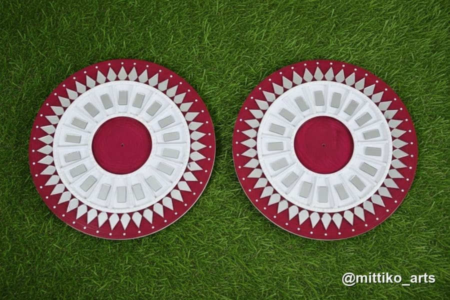 Red & White Lotus Diya Plate Set of 2 – Lippan Petal Ring
