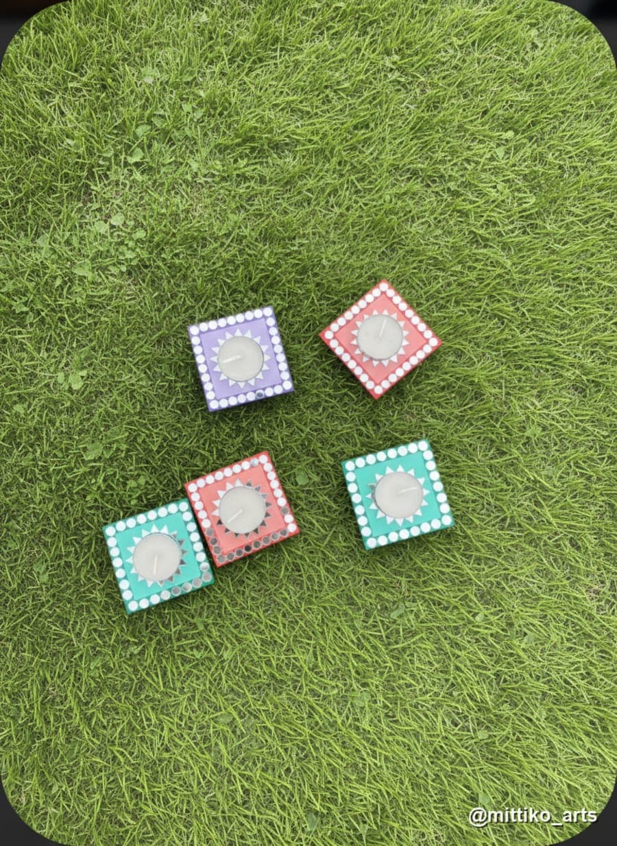 Diwali Edition Pastel Diya Stand Set of 4 – Square Tealights