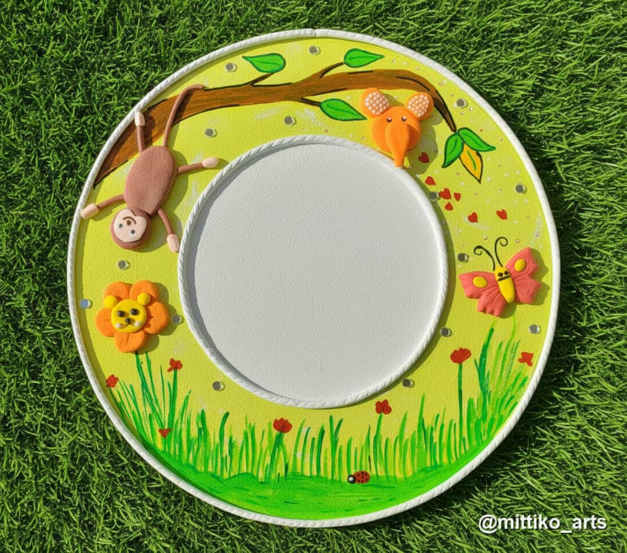Jungle Footprint Platter – Yellow Forest with Animal Friends