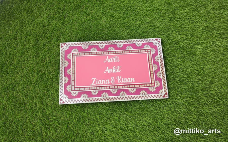Mirror Floral Family Nameplate – Pink with Mosaic Border
