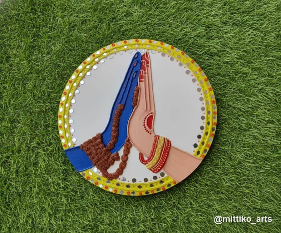 Shiv-Shakti Wall Plate – Cream with Sun-Dot Border